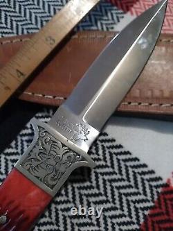 Vintage TAYLOR CUTLERY JAPAN DESIGNED BY PHIL MANN LEATHER SHEATH & BONE HANDLE