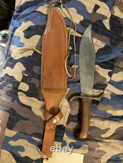 Vintage Western U. S. A W49 Fixed Blade Bowie Knife With Leather Sheath