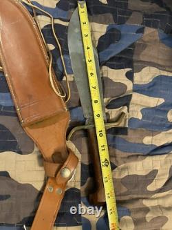 Vintage Western U. S. A W49 Fixed Blade Bowie Knife With Leather Sheath