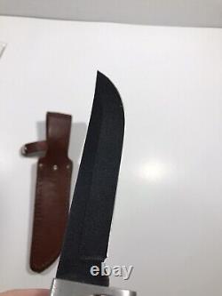 Vintage Western W36 Hunting Knife with Sheath Rare Black Coated Fixed Blade USA