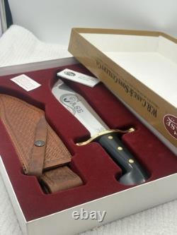 WR Case & Sons Cutlery Co Bowie Fixed Blade Hunting Knife With Leather Sheath