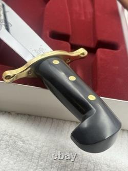 WR Case & Sons Cutlery Co Bowie Fixed Blade Hunting Knife With Leather Sheath
