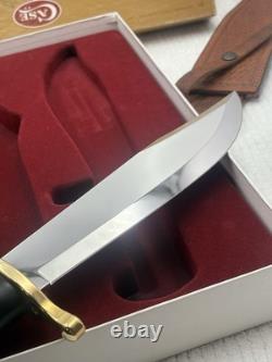 WR Case & Sons Cutlery Co Bowie Fixed Blade Hunting Knife With Leather Sheath