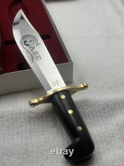 WR Case & Sons Cutlery Co Bowie Fixed Blade Hunting Knife With Leather Sheath