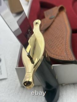 WR Case & Sons Cutlery Co Bowie Fixed Blade Hunting Knife With Leather Sheath