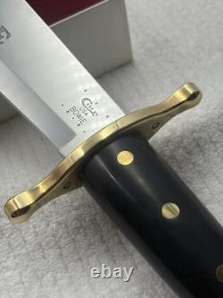 WR Case & Sons Cutlery Co Bowie Fixed Blade Hunting Knife With Leather Sheath